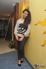 Nikitha Narayan at Maaya Movie Premier Show